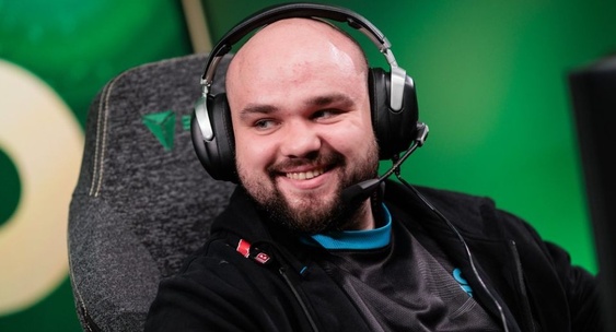 No[o]ne раскрыл список самых сильных мид-героев в текущем патче Dota 2 фото